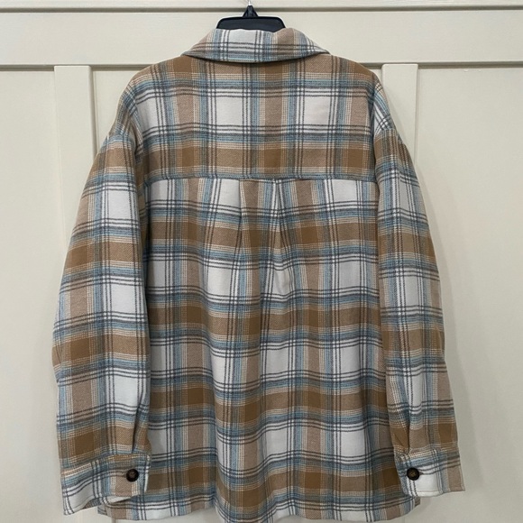 Love Tree plaid Sherpa & flannelShacket sz M - Picture 2 of 4